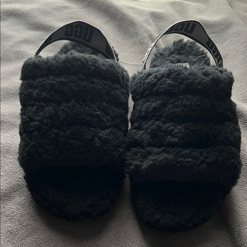 UGG Black Fluff Slide with Logo Back Strap